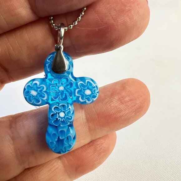 New, Murano Glass Cross Religious Pendant on Silver Chain Necklace 18” Blue - Picture 6 of 6
